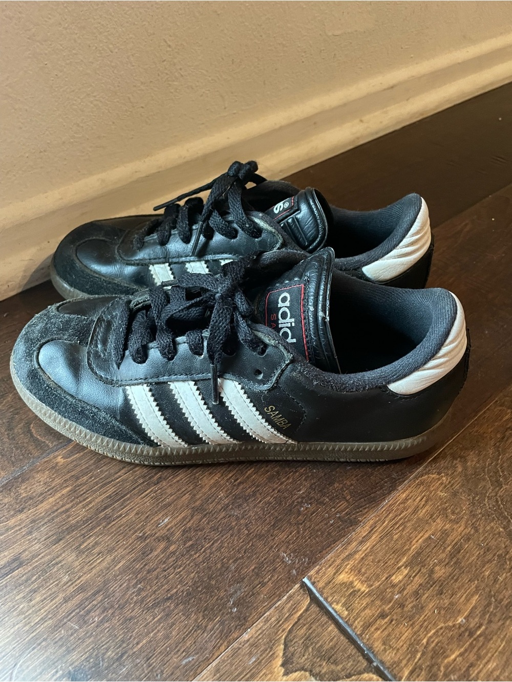 adidas Kids Black and White Samba Sneakers size 2.5